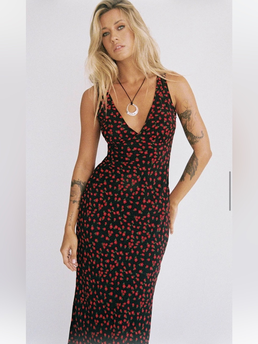 Princess Polly Nellie maxi dress black and red floral